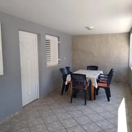 2 Bedroom Familly Apartment Ankora * Vir